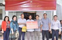 Trao yêu thương, xây dựng mái ấm Nhà “Đại Đoàn Kết”